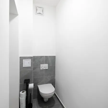 Apartment Messe Graz Apartment *